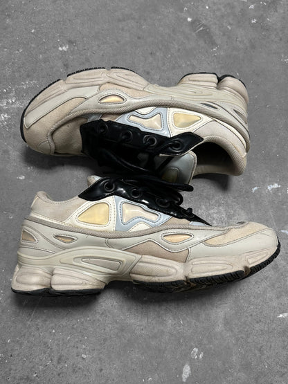 Adidas RAF Simons Ozweego 3 "White Core Black" (43 1/3)