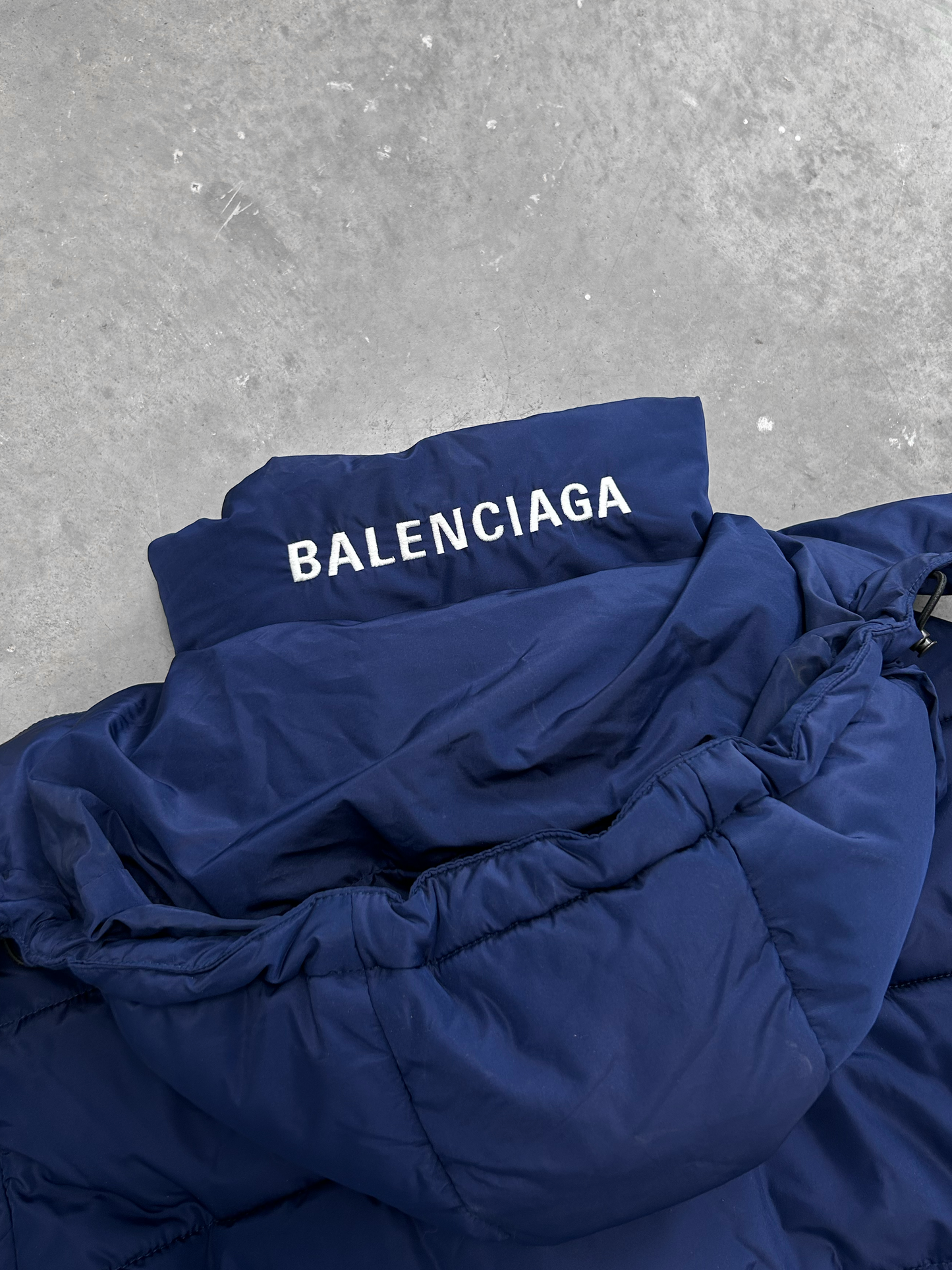 Balenciaga 2017 Swing Puffer (M)