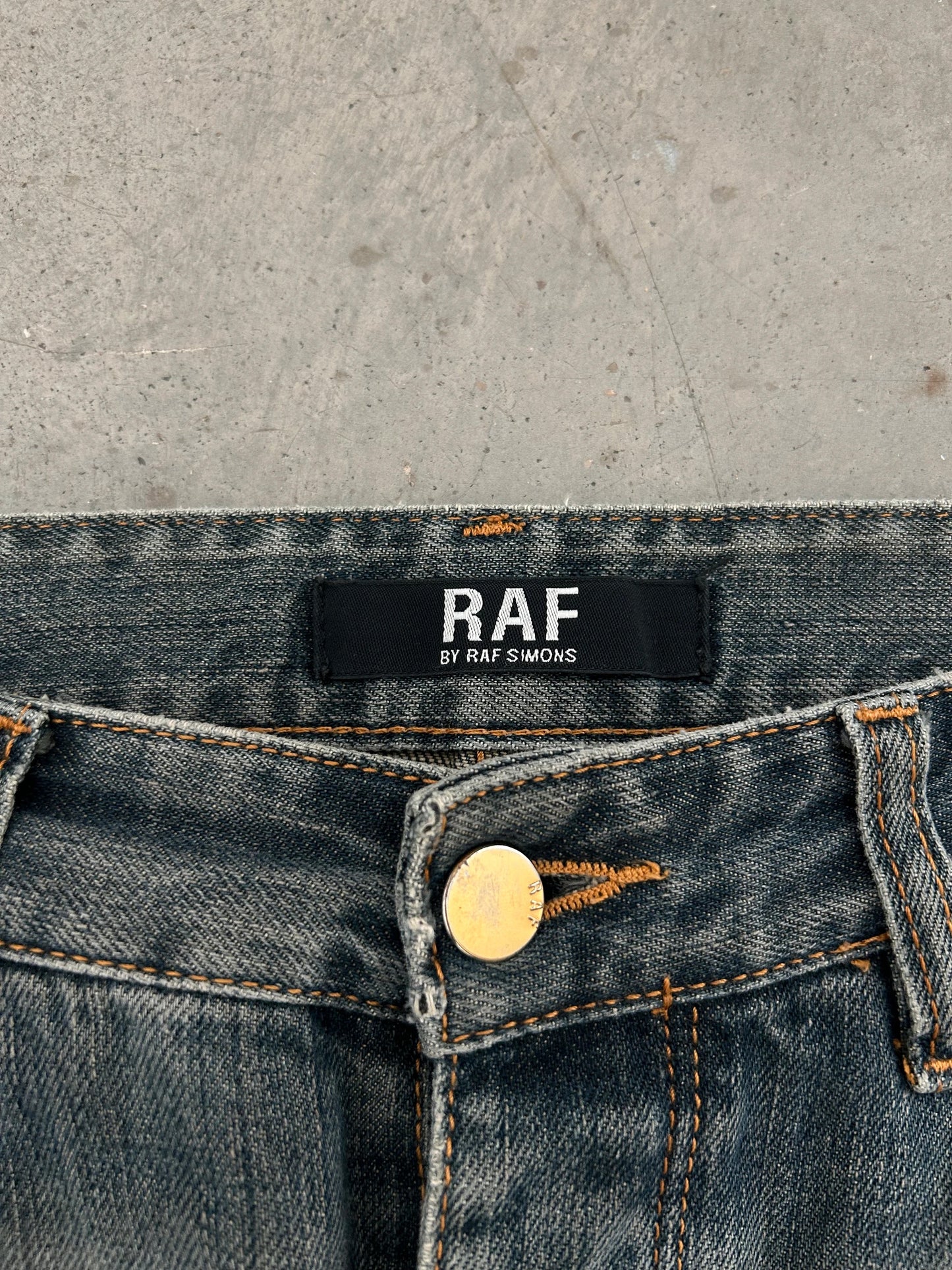 Raf by Raf Simons Distressed Jeans (32)