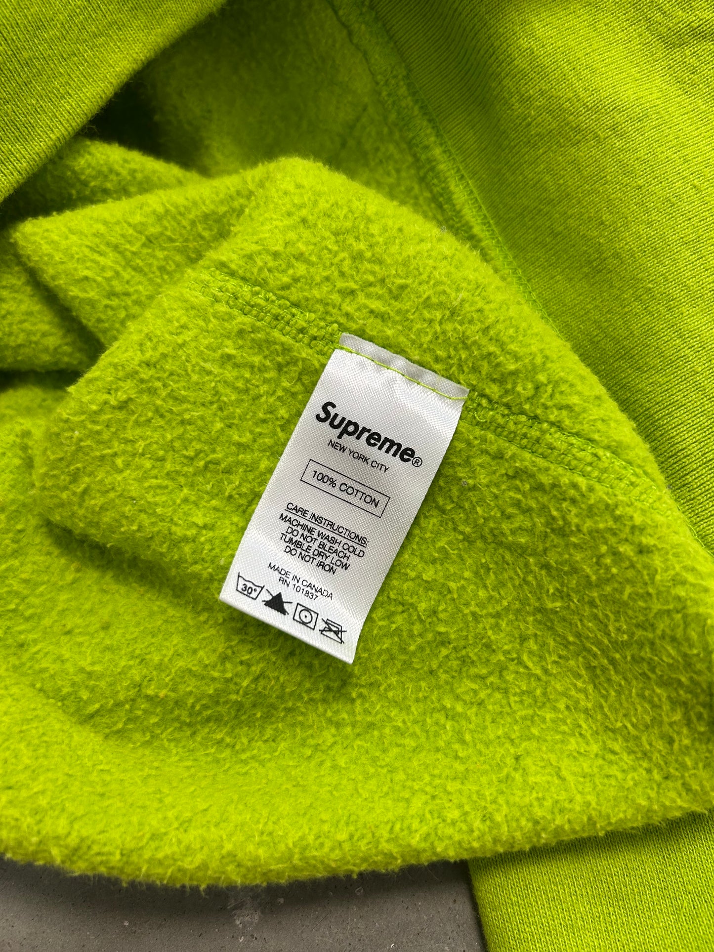 Supreme Akira Lime Hoodie FW17 (L)