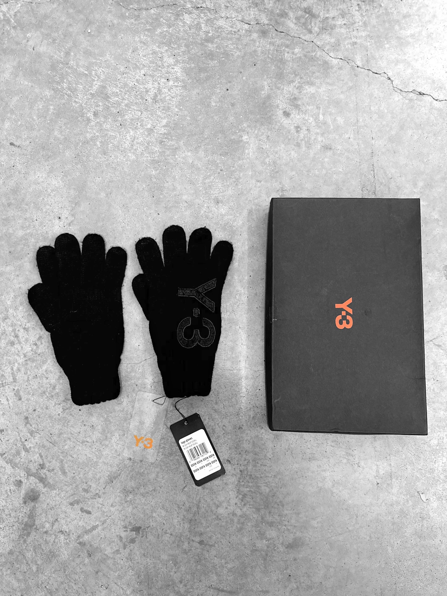 Y-3 Logo Gloves